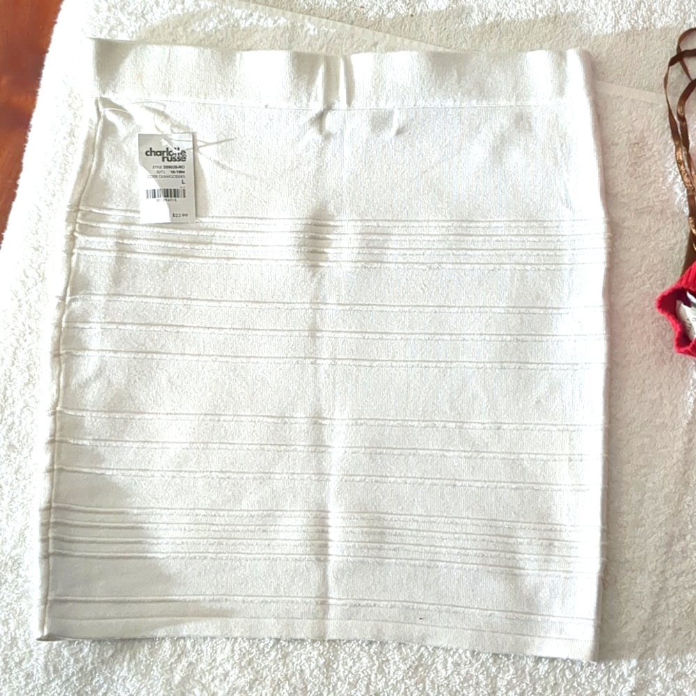 Charlotte Rose Skirt Size Large